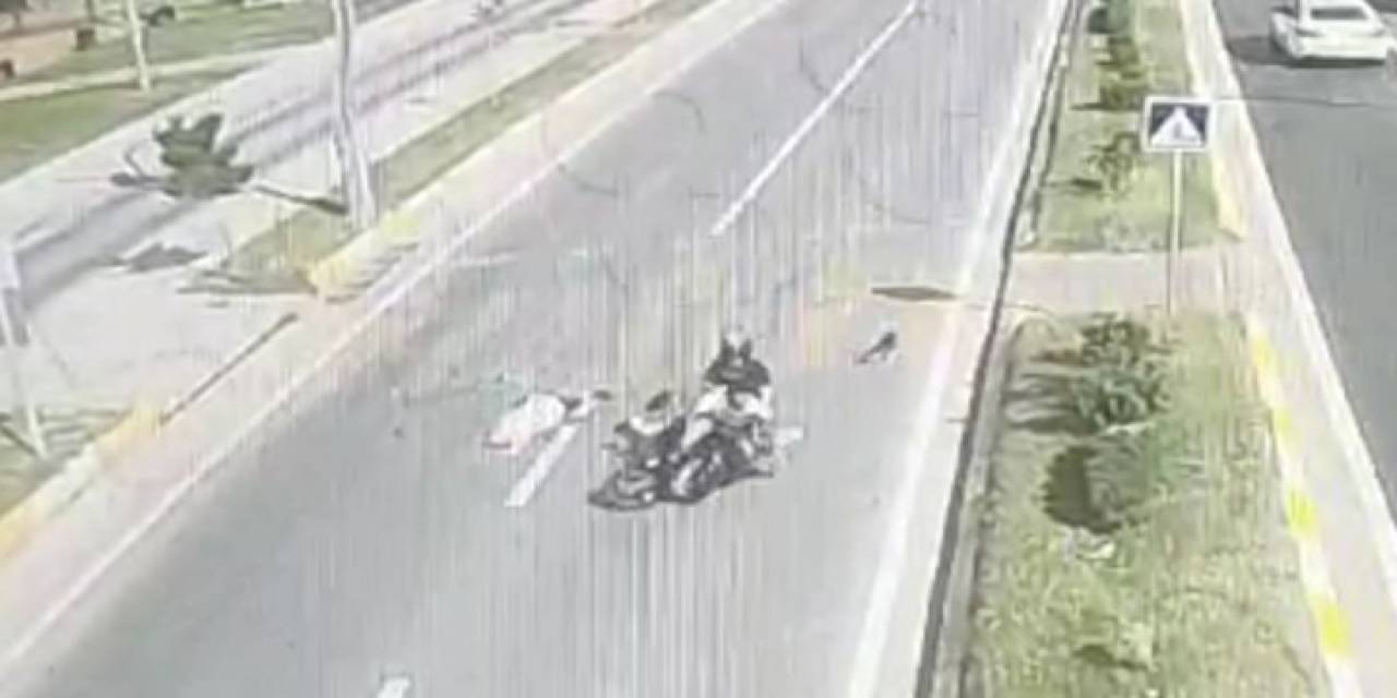 Yaya Geçidinde Motosikletin Çarptığı Yaya Yaşam Mücadelesini Kaybetti