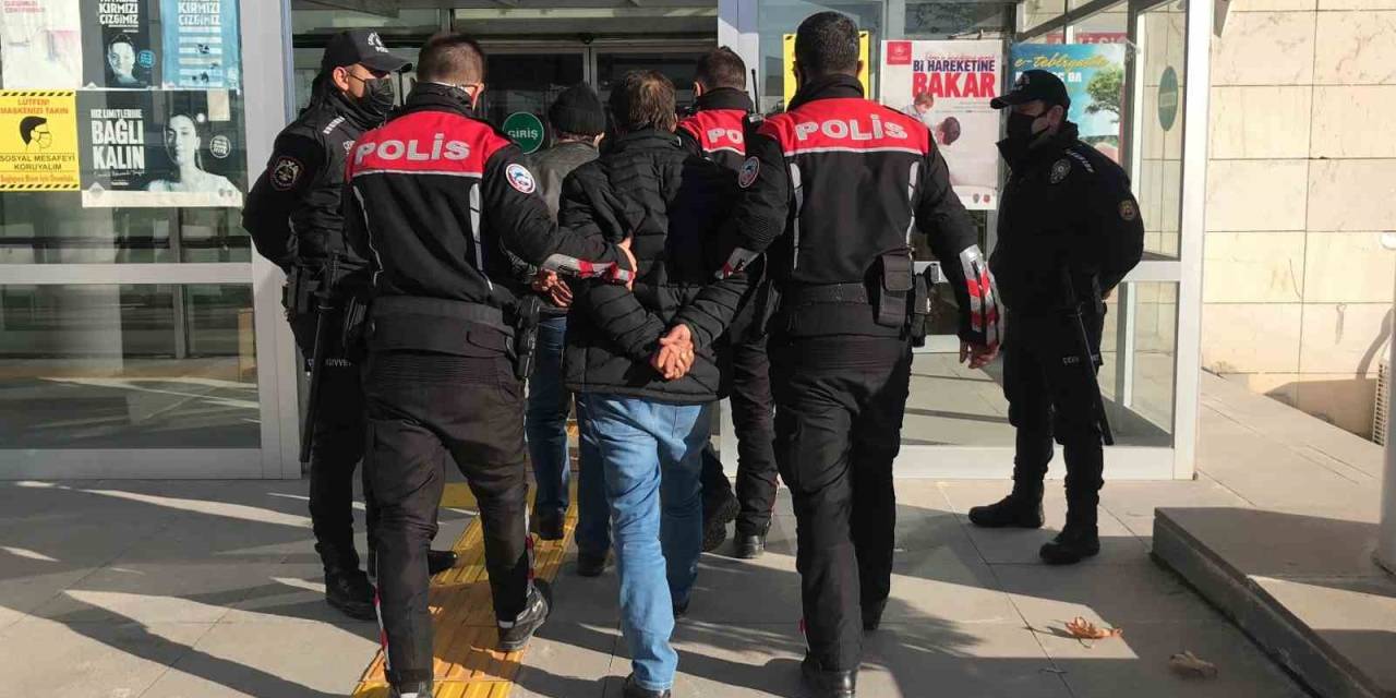 18 Yıllık Cinayette 3 Kişiye Toplam 5 Kez Ağırlaştırılmış Müebbet Verildi