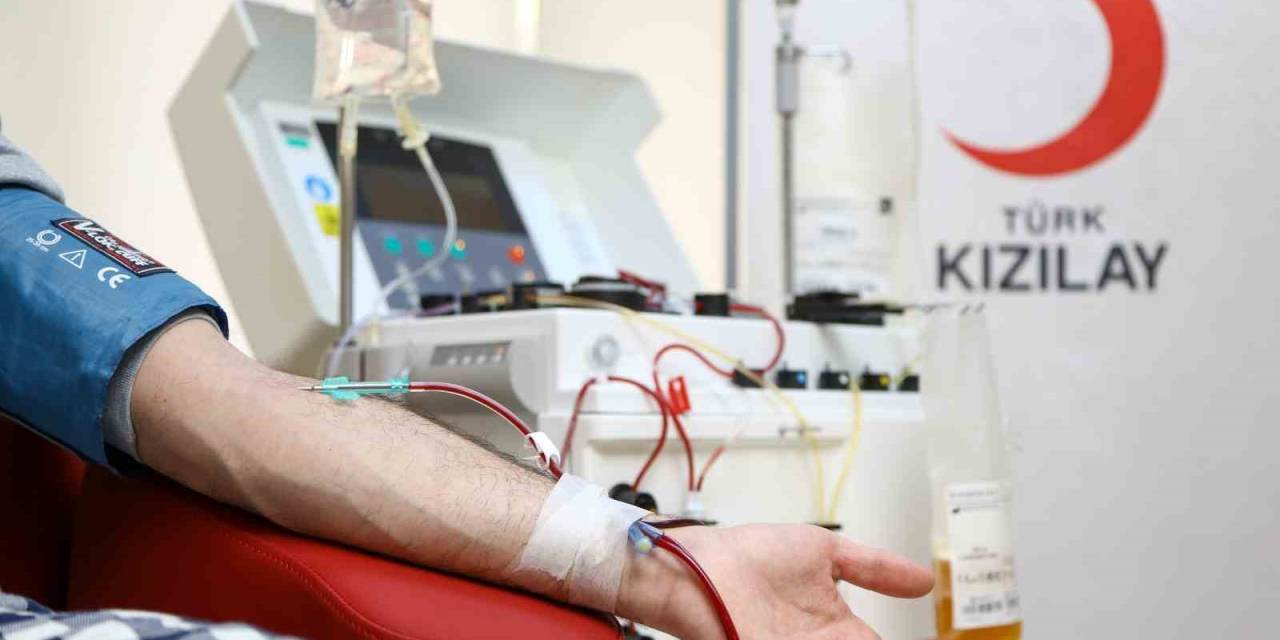 Türk Kızılay, Dünya Gönüllü Kan Bağışçıları Günü’nü Kutladı