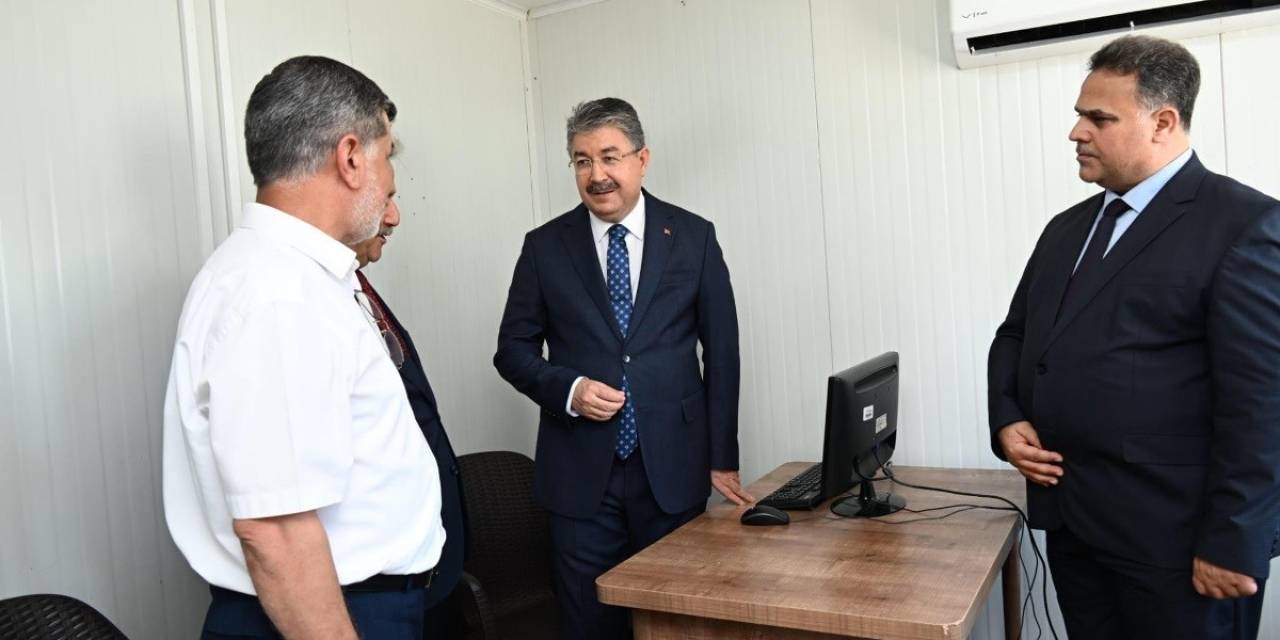 Osmaniye’de Emekli Ofisi Ve İrtibat Bürosunun Açılışı Yapıldı