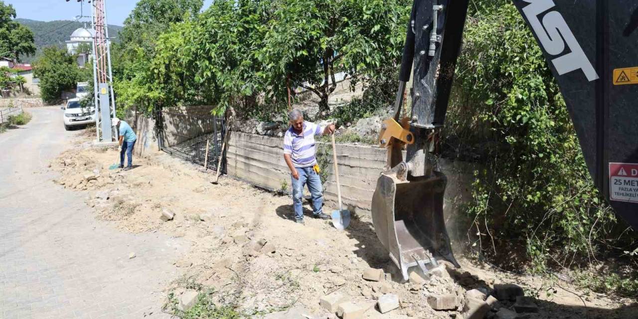 Toroslar’da Yayla Yolları Bakımdan Geçiyor