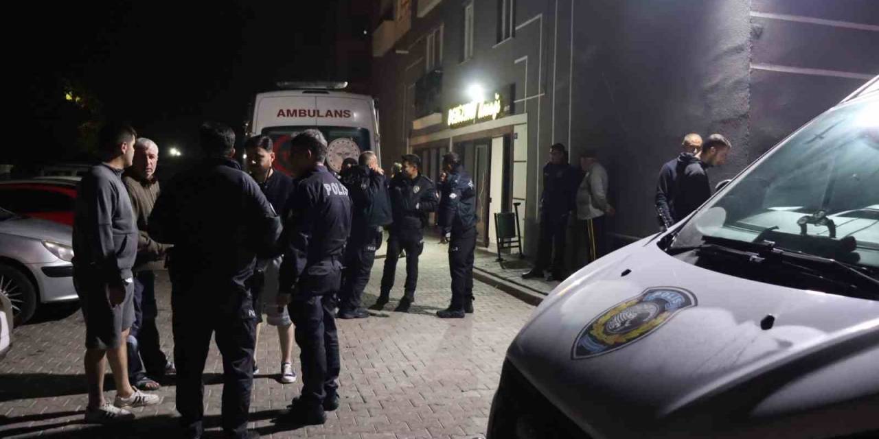 Kocasını Bıçaklayarak Öldüren Kadının Yargılanmasına Devam Edildi