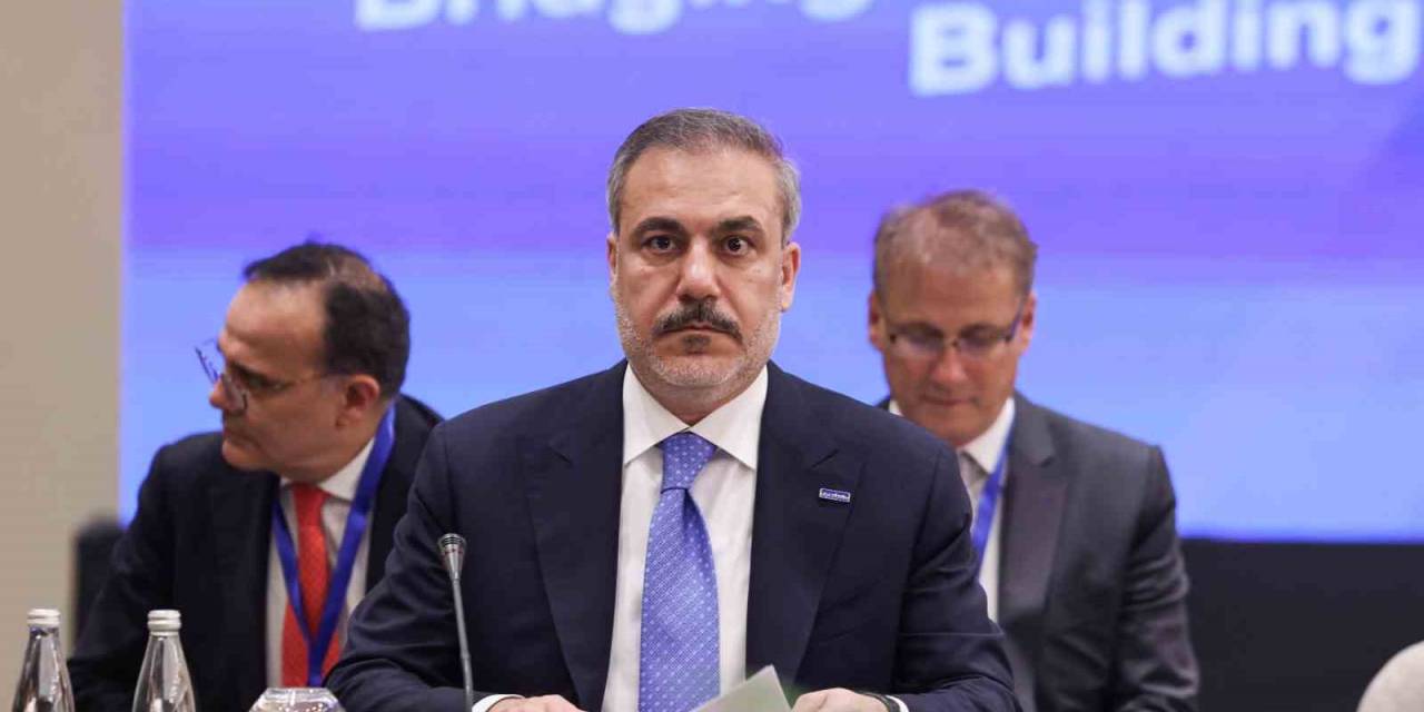 Dışişleri Bakanı Fidan, Üsküp’te Gdaü Toplantısına Katıldı