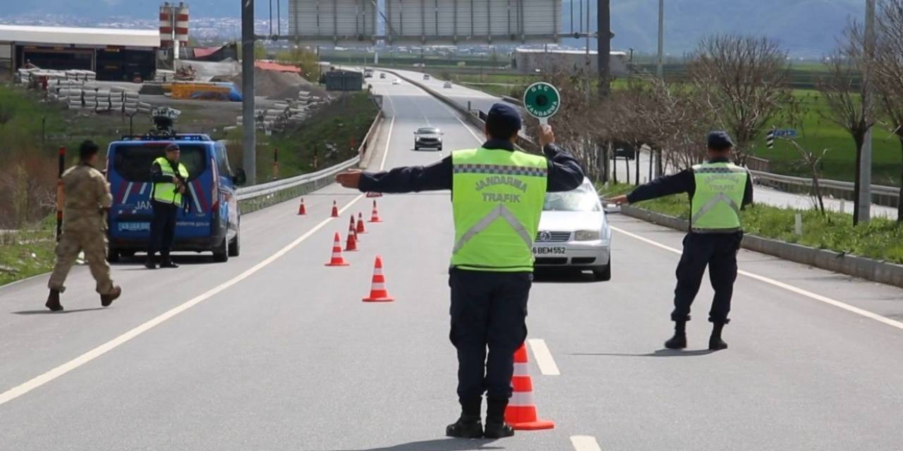 Muş’ta Bayram Tatili Süresince Trafik Ve Asayiş Tedbirleri Arttırıldı