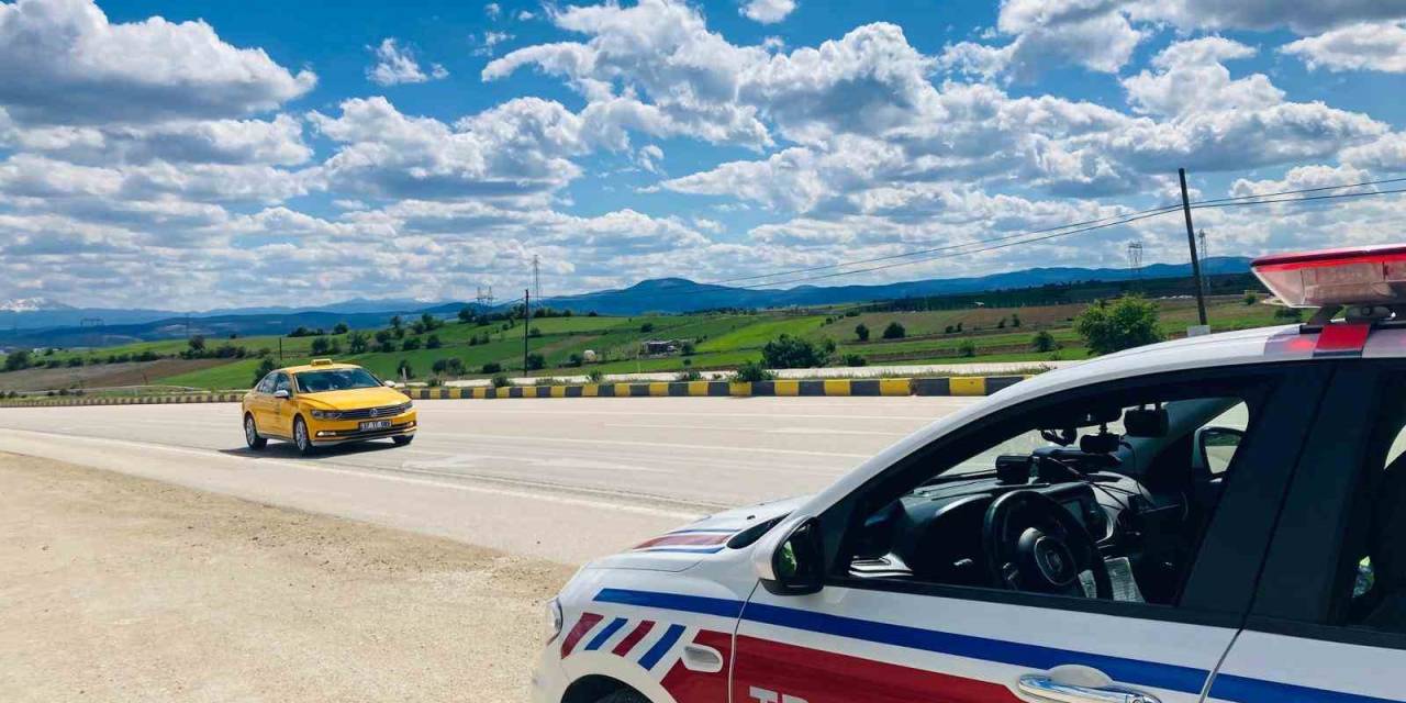 D100 Kastamonu Geçişinde Kamyon, Çekici Ve Tankerlerin Geçişine İzin Verilmeyecek