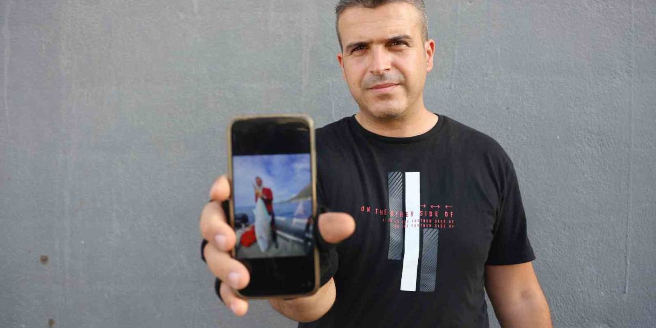 25 Kilogramlık Devasa Akya Balığını Yarım Saatte Botuna Çekebildi