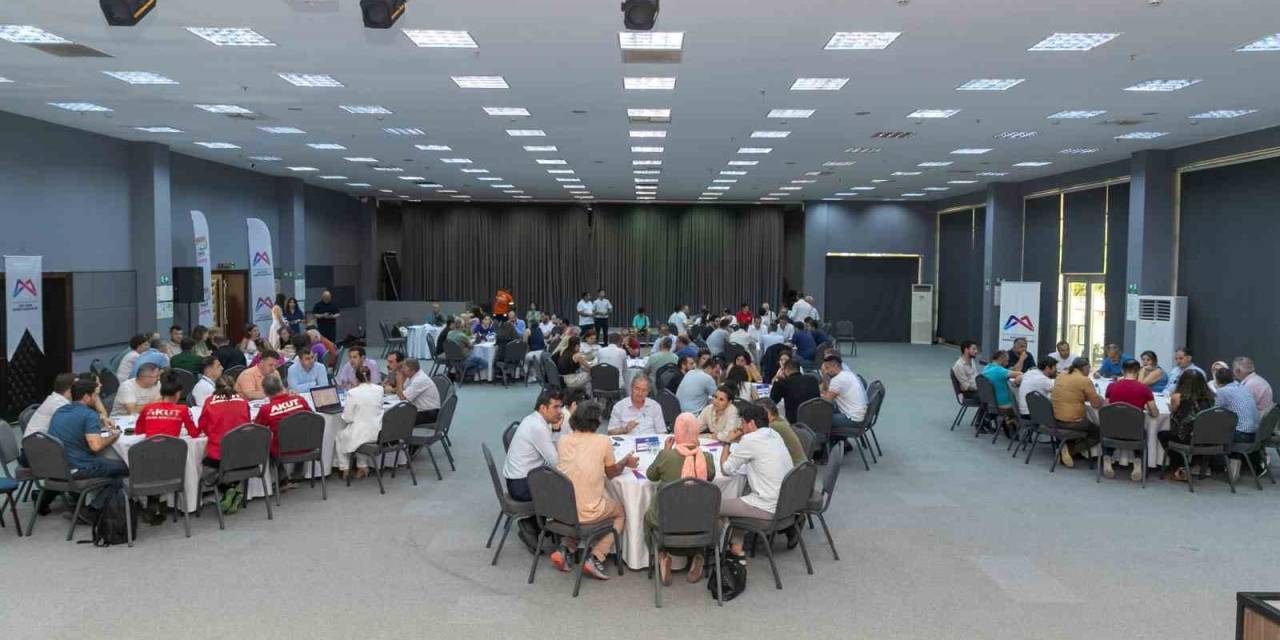 Mersin’de ’afet Ve İmar Çalıştayı’ Yapıldı