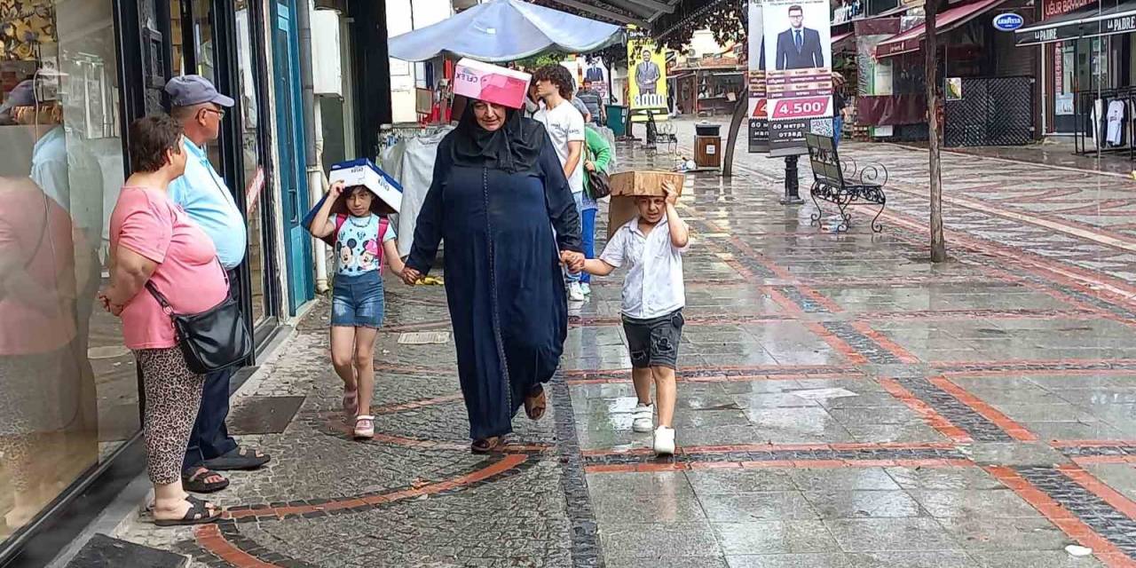 Edirne’de Sağanak Yağmur Etkili Oldu