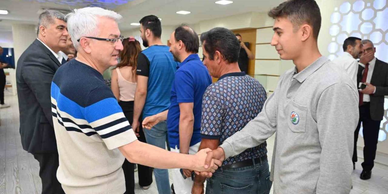 Kepez Belediyesi Bayramlaşma Töreni Düzenledi