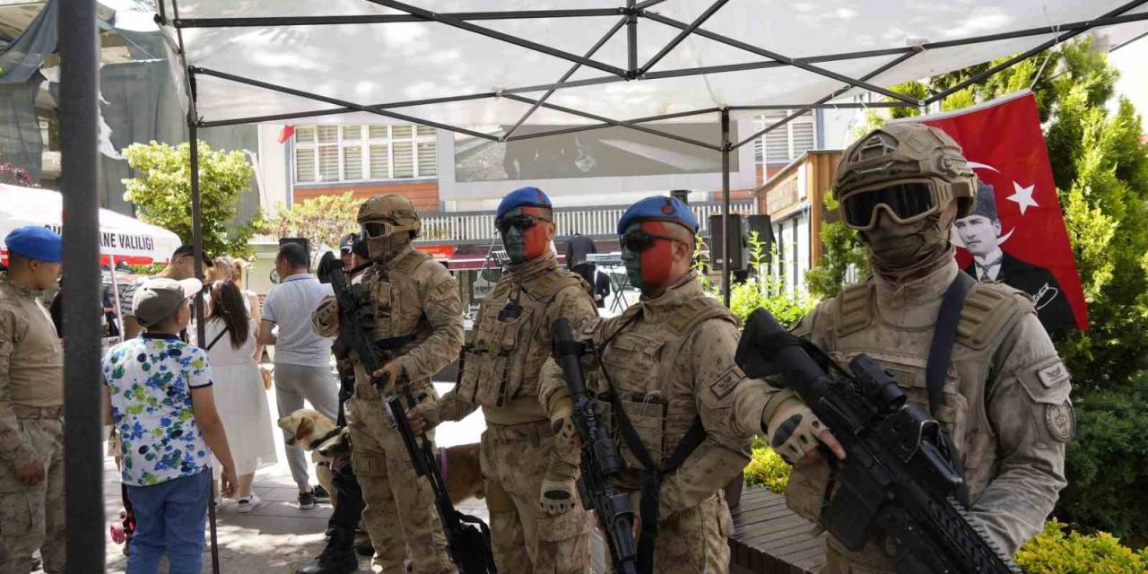 Jandarma Teşkilatı’nın 185. Kuruluş Yıldönümü Rütbeli Personelin Konseriyle Kutlandı