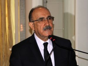 Beşir Atalay Van’da Kanaat Önderleriyle Bir Araya Geldi