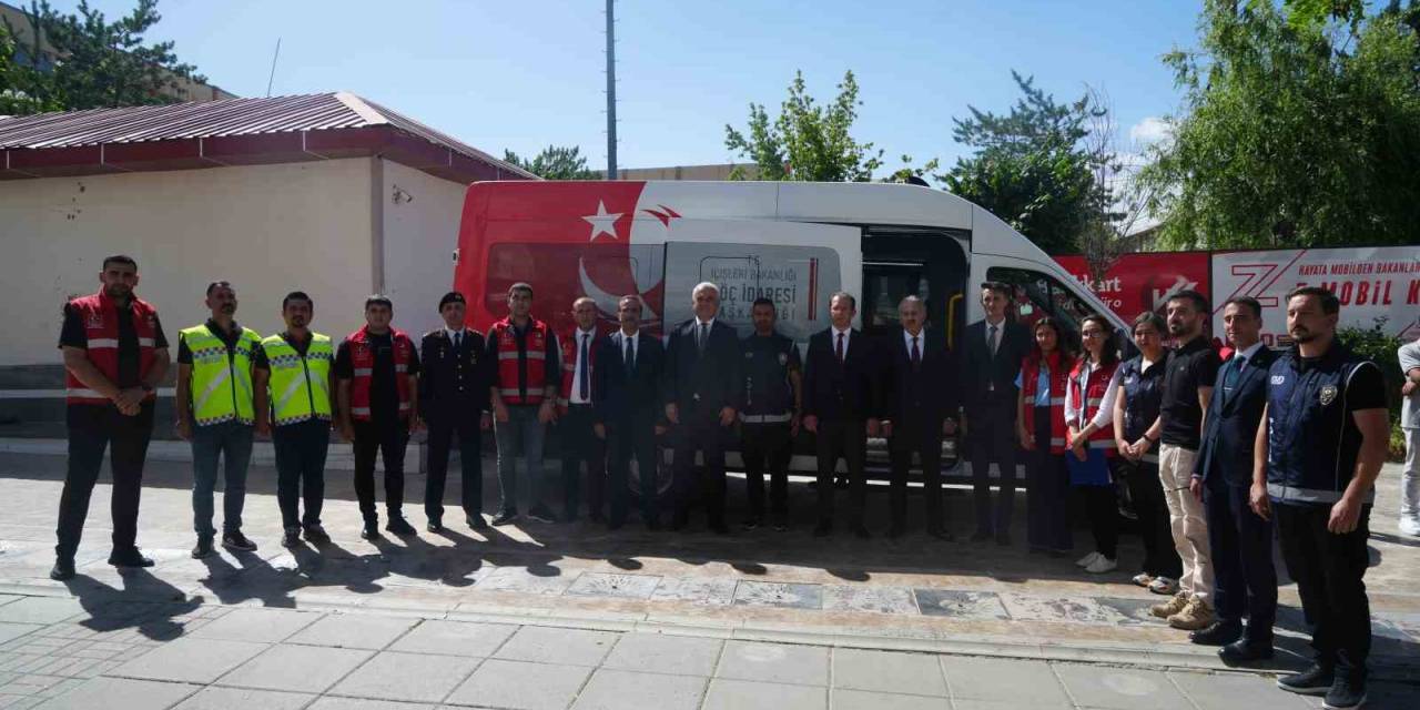 Muş’ta "Mobil Göç Noktası Aracı" Hizmete Girdi