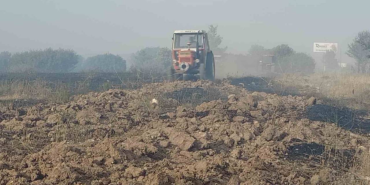Uşak’ta Makilik Alanda Çıkan Yangın Sondürüldü