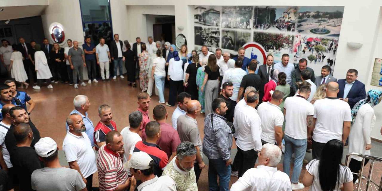 Düzce Belediyesi Personeli Bayramlaştı