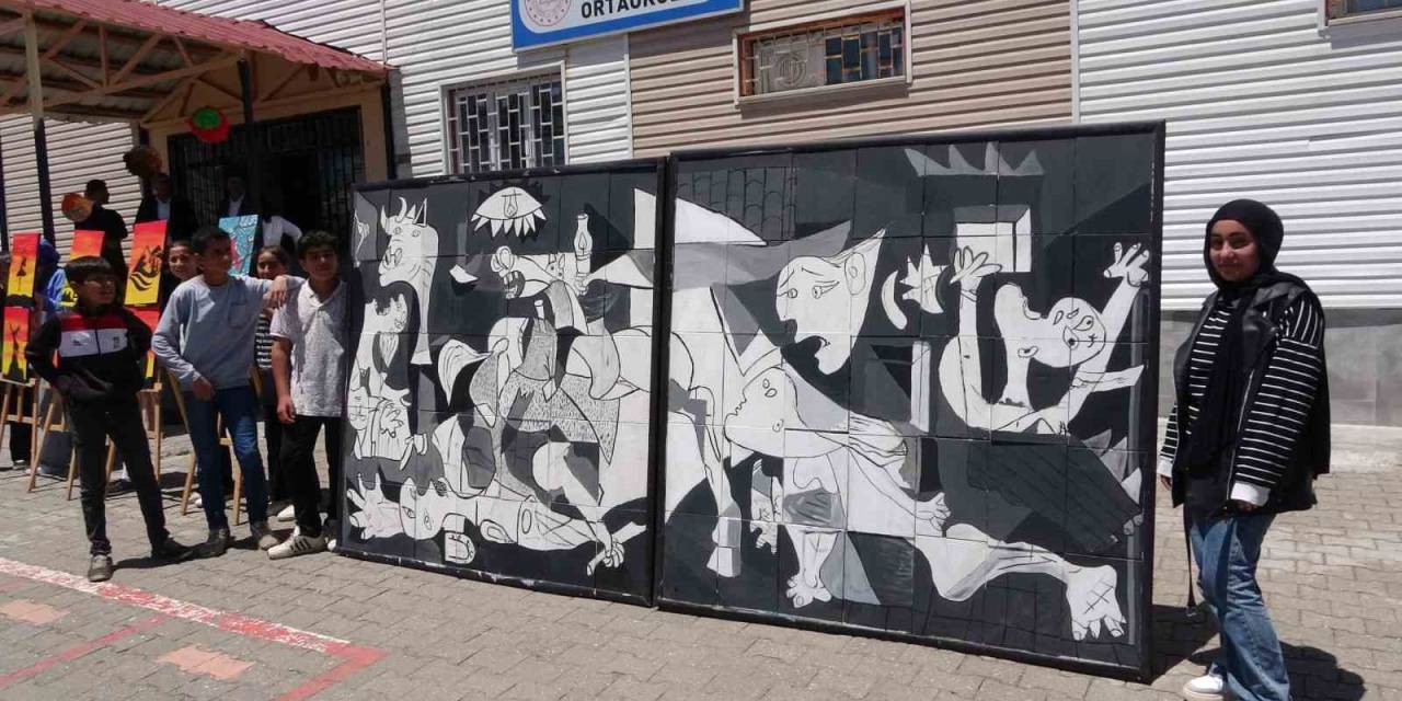 Tatvanlı Öğrencilerden Ünlü Ressamlara Taş Çıkartacak Eserler