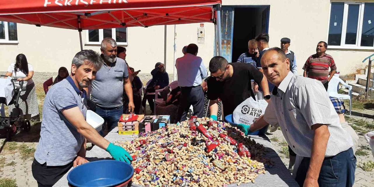 Numanoluklular ’adak Arefeliği’ Geleneğinde Yine Bir Araya Geldi