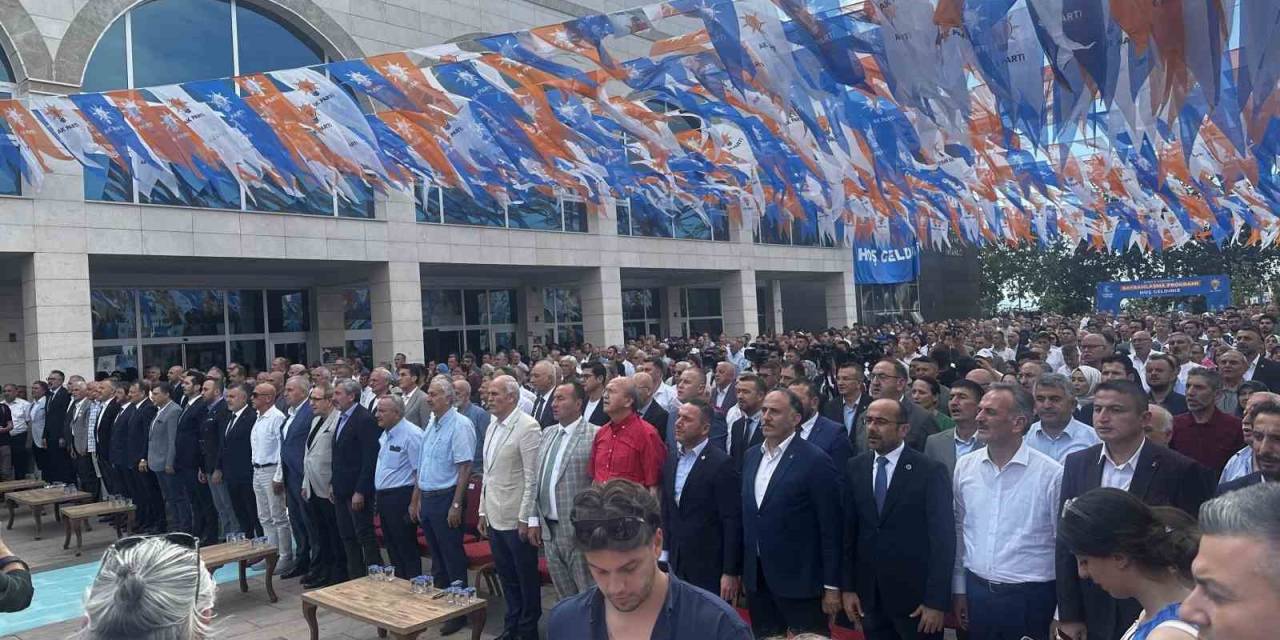 Ak Parti Bursa Teşkilatı Bayramlaştı
