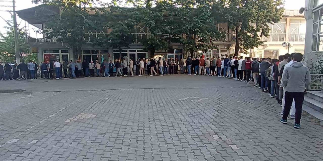 Yüz Yıllık Gelenek ’bayramlaşma Zinciri’