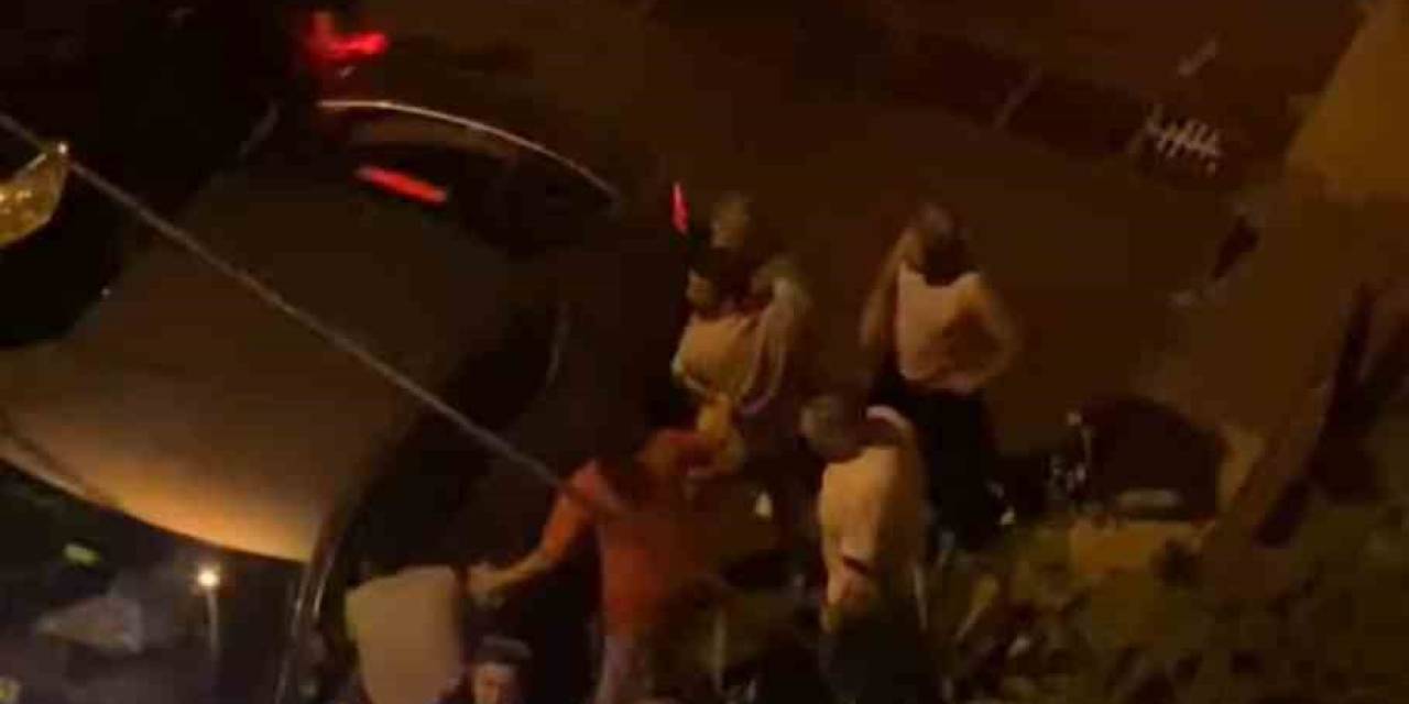 Şişli’de Sopalı Yol Verme Kavgası Kamerada