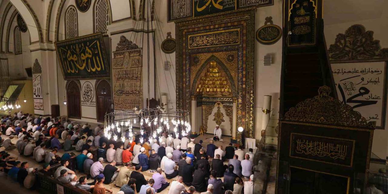 Vali Demirtaş Vatandaşlarla Bayramlaştı