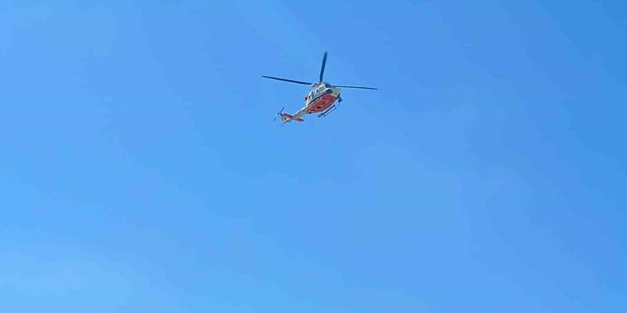 Karadeniz’de Kaybolan 16 Yaşındaki Çocuğun Arama Çalışmalarına Helikopter Katıldı