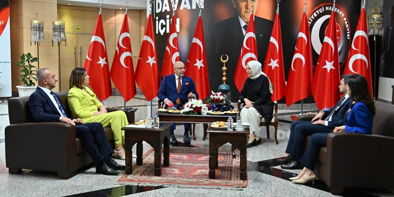 Ak Parti Heyetinden Mhp’ye Bayram Ziyareti
