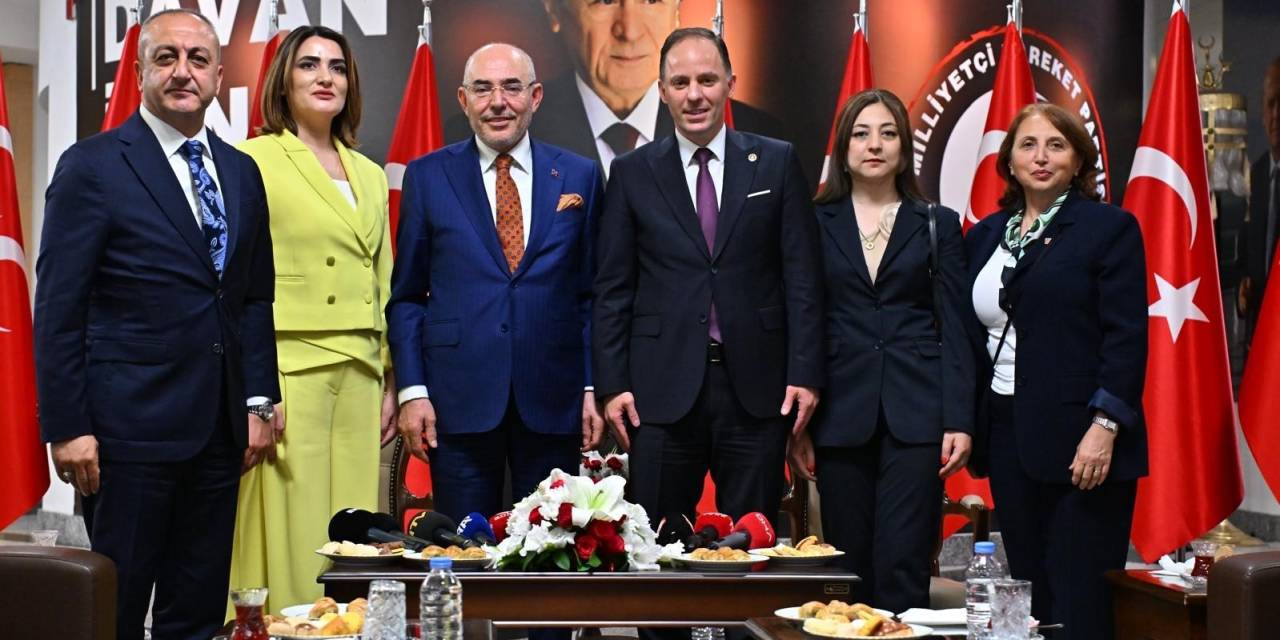 Chp Heyetinden Mhp’ye Bayram Ziyareti