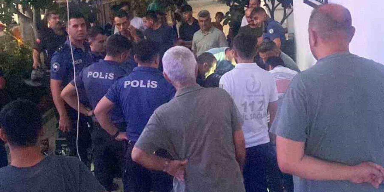 Elini Kaptırdığı Kıyma Makinesiyle Ameliyata Alındı