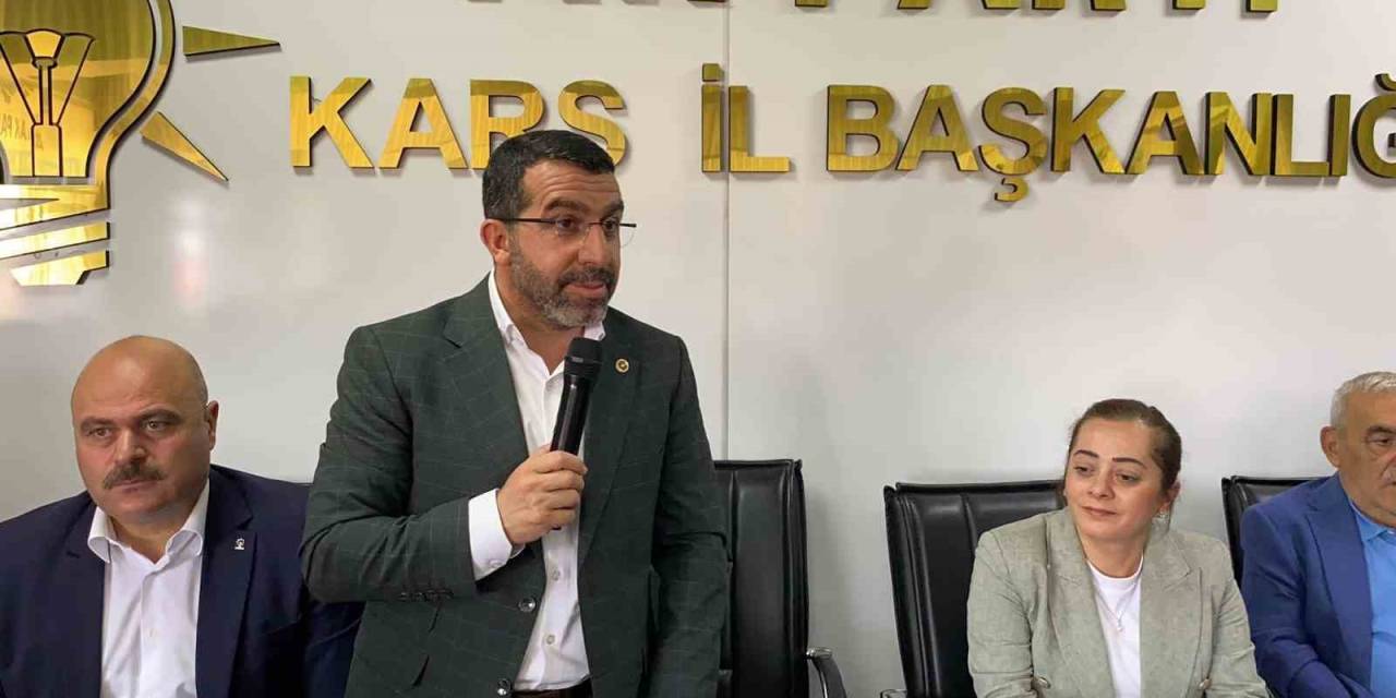 Kars’ta Ak Partililer Bayramlaştı