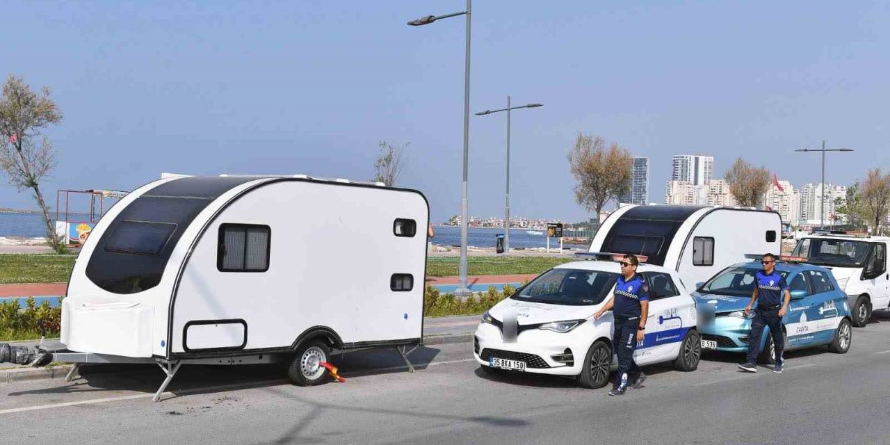 İnciraltı Ve Karşıyaka’da 433 Karavan Tahliye Edildi