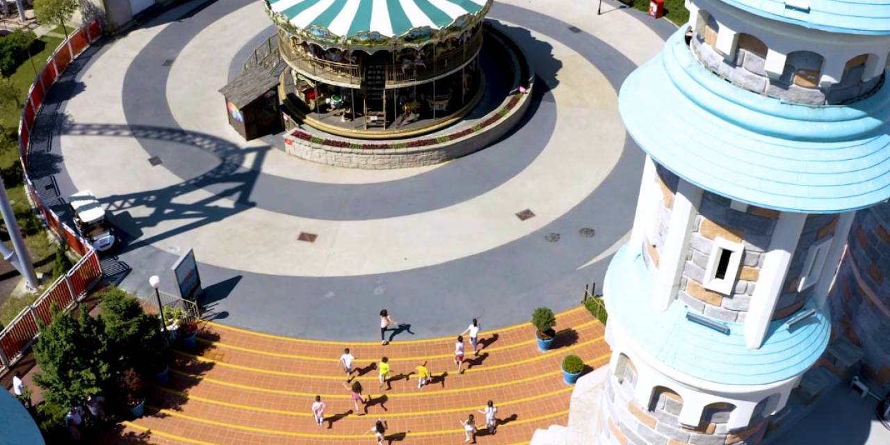 Çocuklar Bayramın Tadını Yine Vialand’da Çıkardı