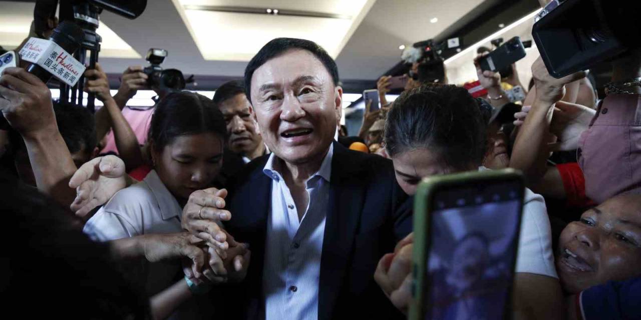 Tayland’ın Eski Başbakanı Shinawatra’ya Kraliyete Hakaretten Suçlu Bulundu