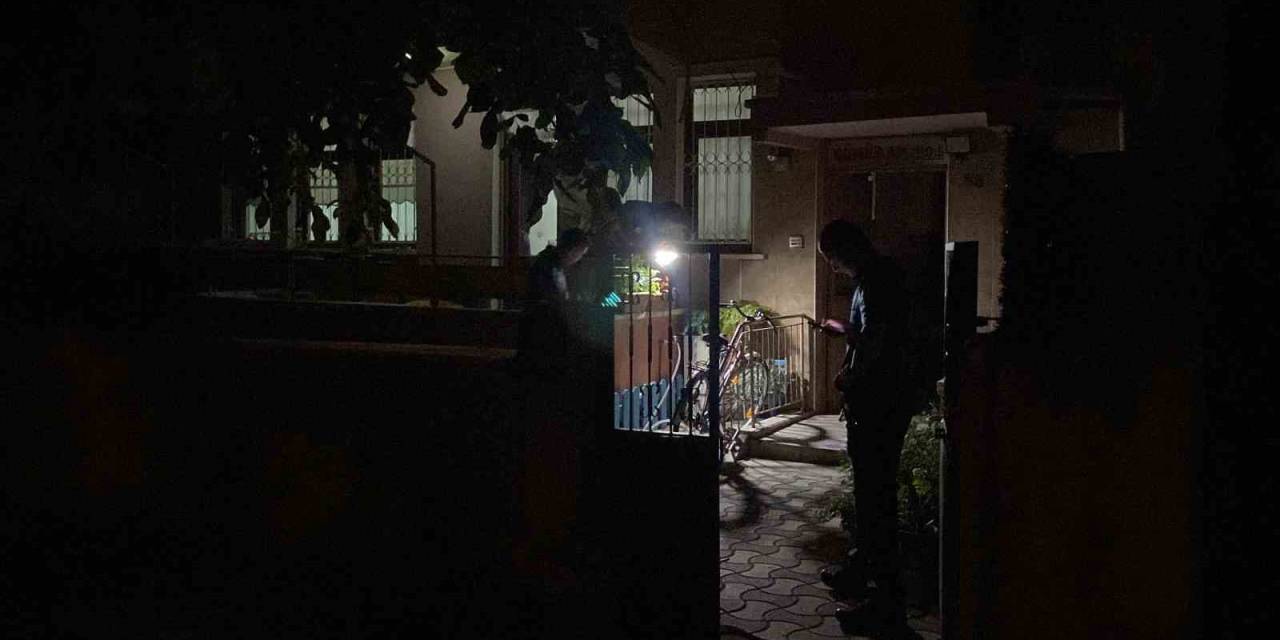 Evinin Balkonunda Silahlı Saldırıya Uğradı