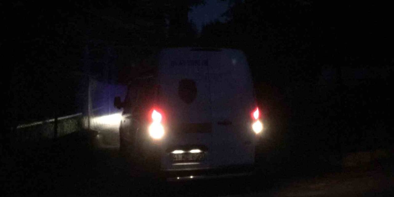 Mezarlıkta Bir Kişi Asılı Halde Bulundu