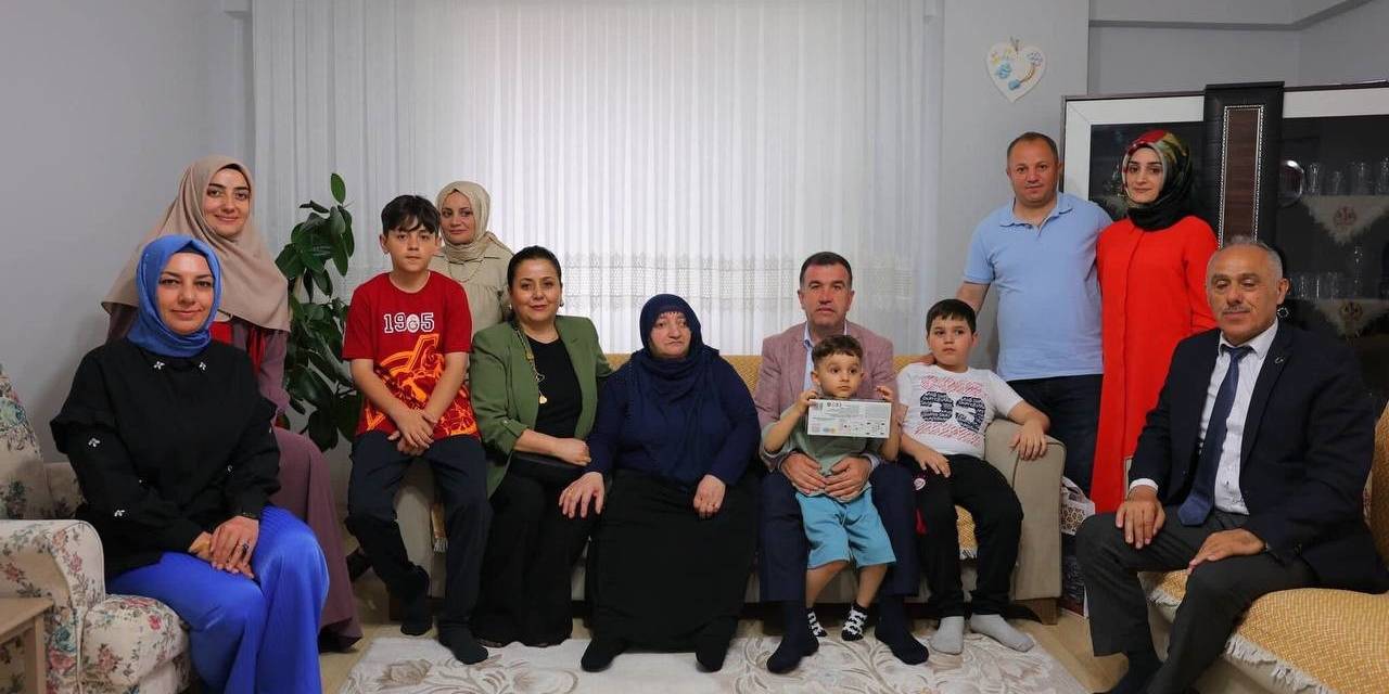 Şehit Ve Gazi Ailelerine Bayram Ziyaretleri