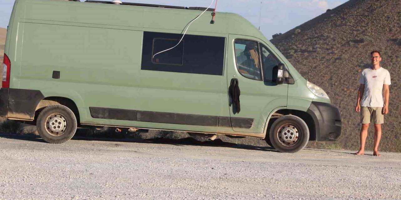 Dünya Turuna Çıkan İngiliz Çift Karapınar’da Kamp Yaptı