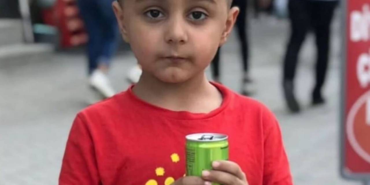 Yüksekova’da Şeker Komasına Giren 10 Yaşındaki Çocuk Hayatını Kaybetti