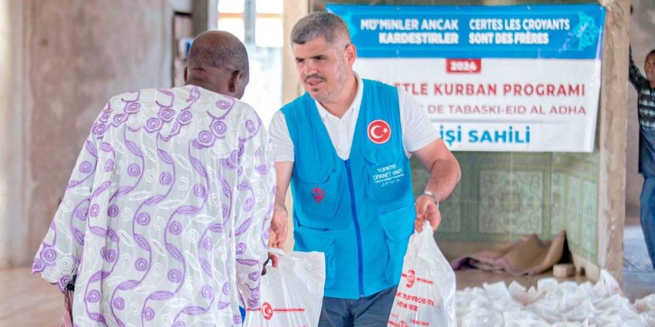 Tdv’den Fildişi Sahili’nde 300 Bin Muhtaç Aileye Yardım