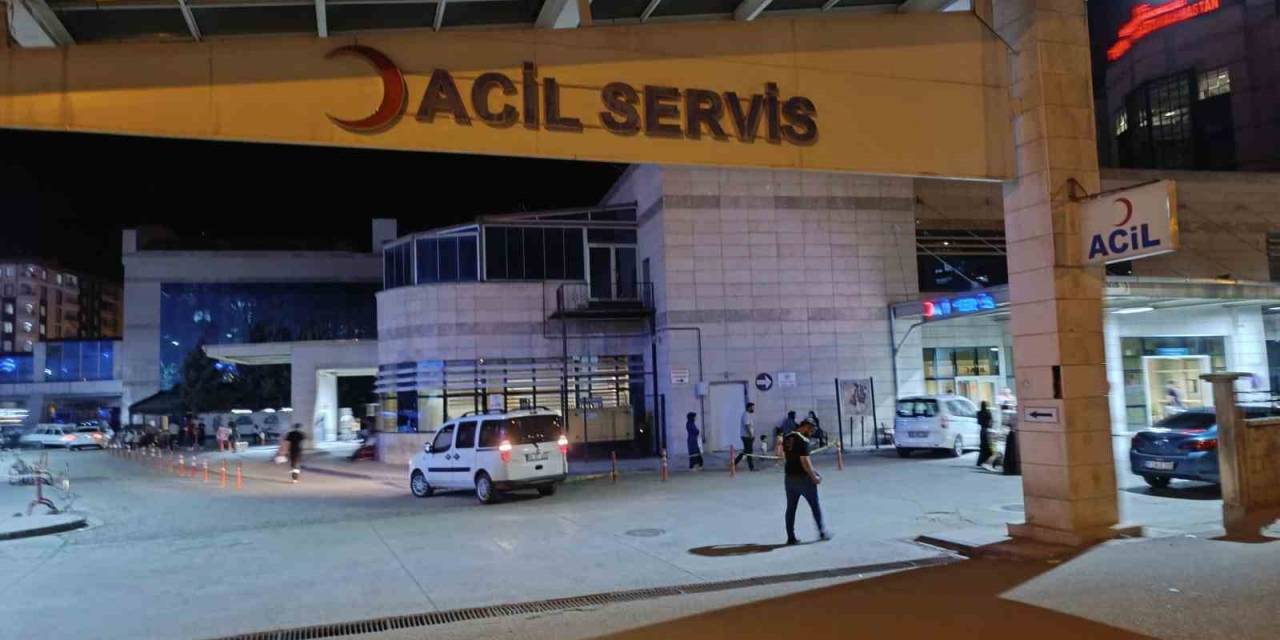 Siirt’te İş Makinesinden Düşen Kütle Sonucu Bir Kişi Hayatını Kaybetti