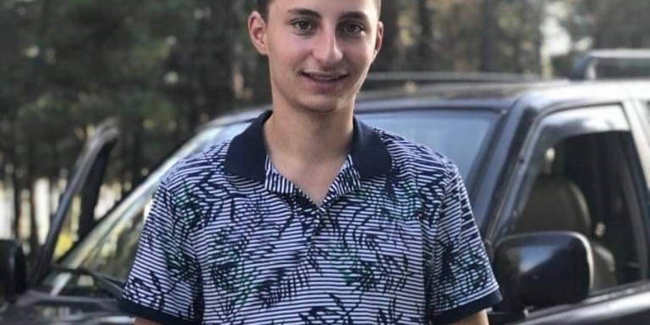 Kız Arkadaşıyla Denize Giden Genç Boğularak Hayatını Kaybetti