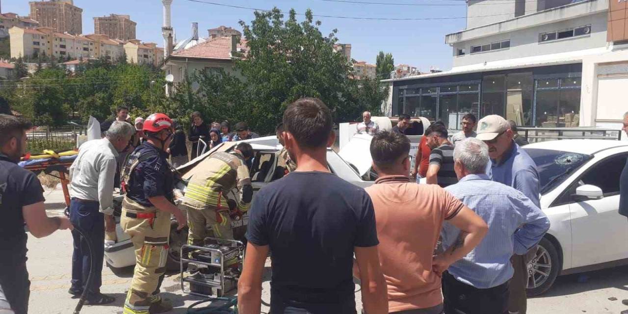 Ankara’da Trafik Kazası: 1 Ölü, 3 Yaralı