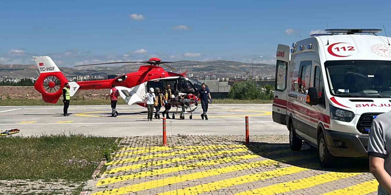 Sivas’taki Yolcu Otobüsü Kazasında Yaralı Sayısı 21’e Yükseldi