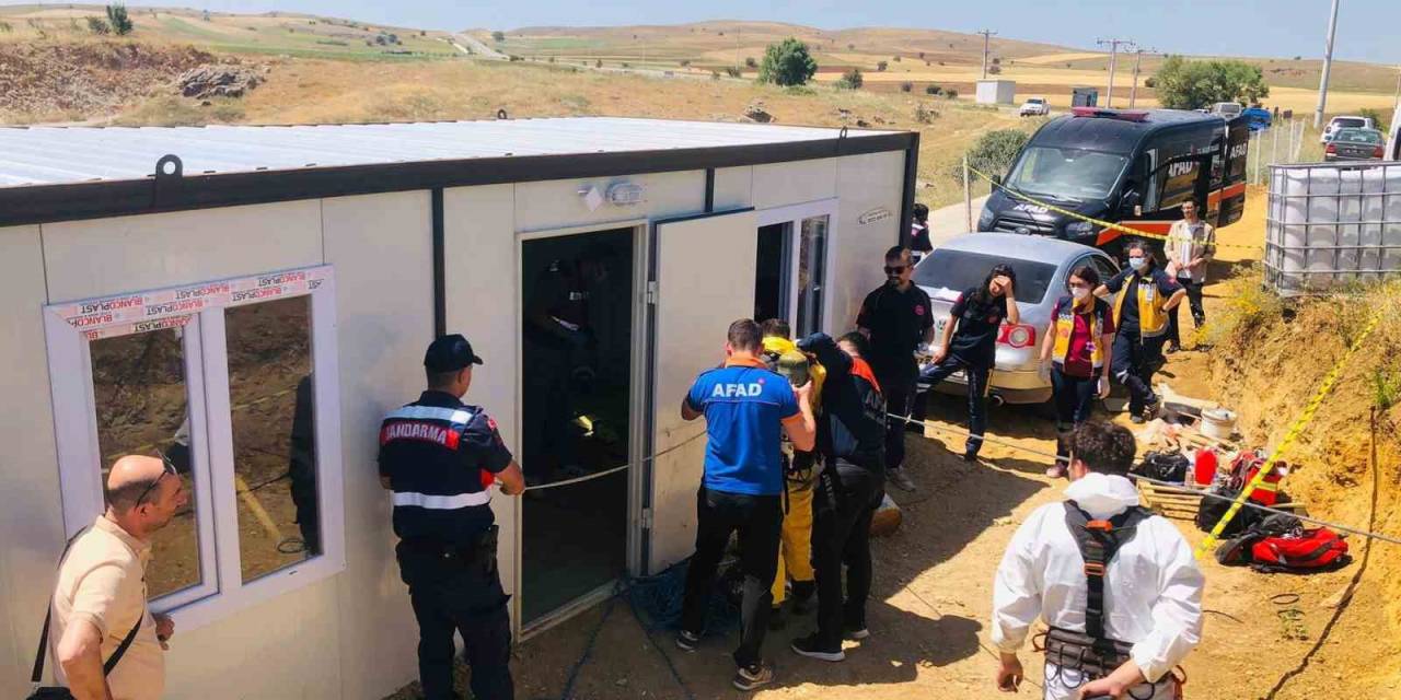 Kaçak Kazı Yapan 2 Kişi Girdikleri Çukurda Zehirlenerek Hayatını Kaybetti