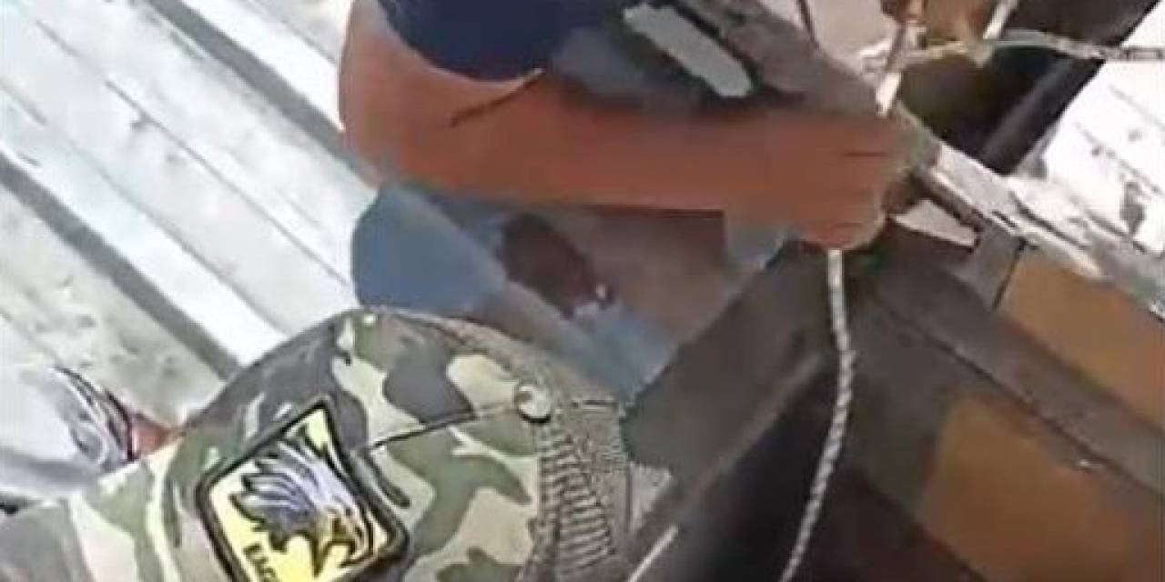 Esenyurt’ta Düşürdüğü Tespihi Almaya Çalışırken Mazgala Düşerek Yaralandı