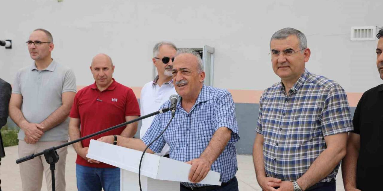 Öğrenciler, Binicilik Deneyimini Manej Alanında Yaşadı