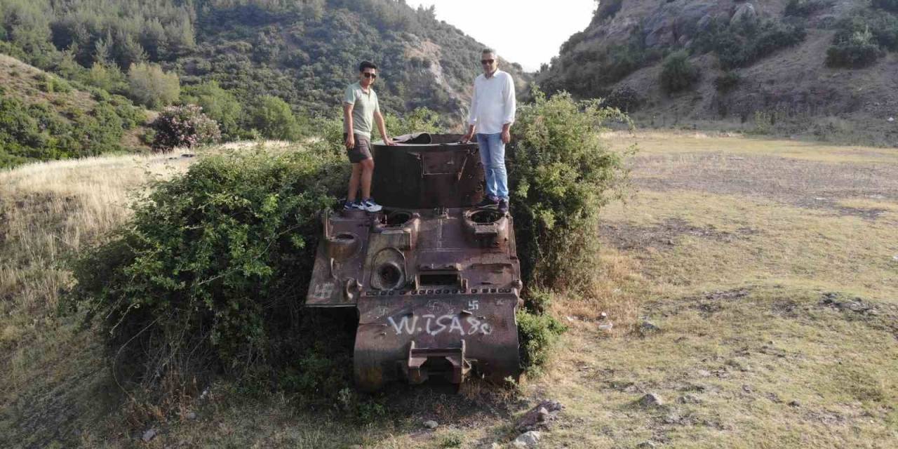 Bölge Halkının İlgi Odağı Olan Terkedilmiş Tank, Yıllardır Gizemini Koruyor