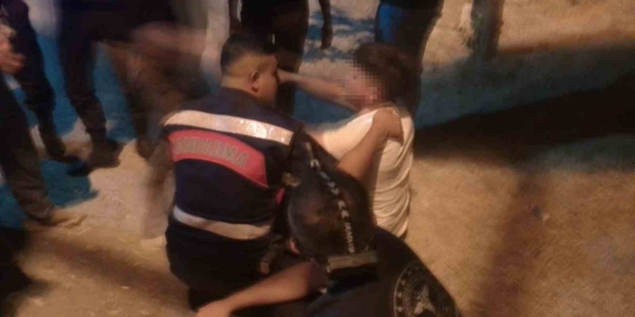 Araç Uçuruma Yuvarlandı İhbarına Giden Ekipler Alkollü Şahısla Karşılaştı