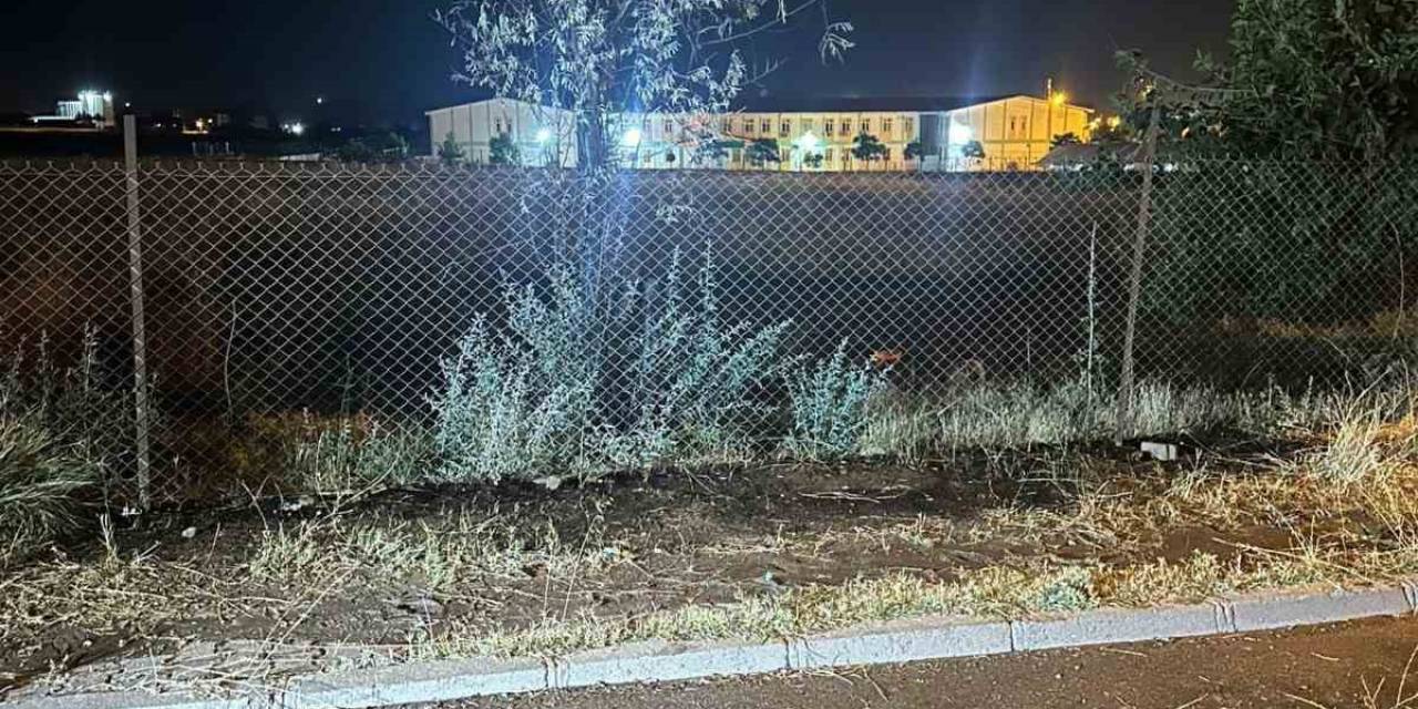 Batman’da Gece Saatlerinde Havai Fişek Atarak Yangın Çıkaran 3 Kişi Yakalandı