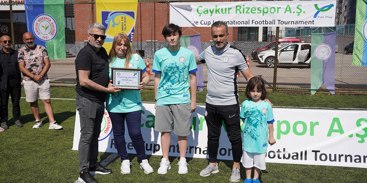 Çaykur Rizespor Esila Tüfekçi Futbol Okulları Turnuvası Sona Erdi!