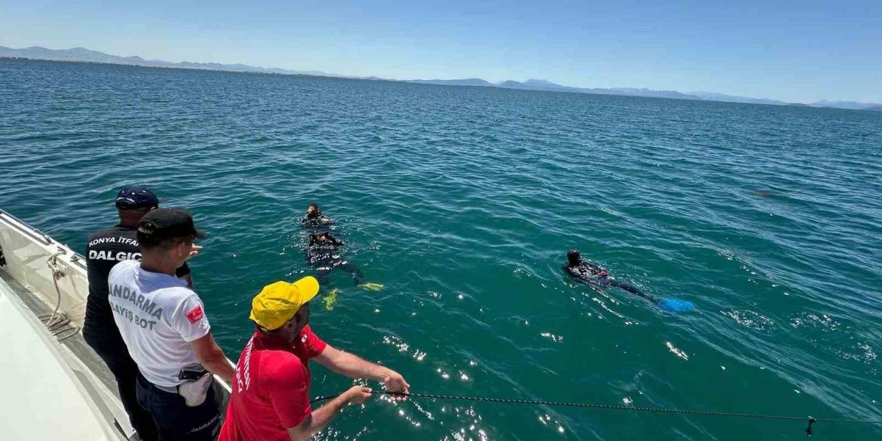 Beyşehir Gölü’nde Tekne Alabora Oldu: 3 Kişi Kurtarıldı, 1 Kişi Boğuldu